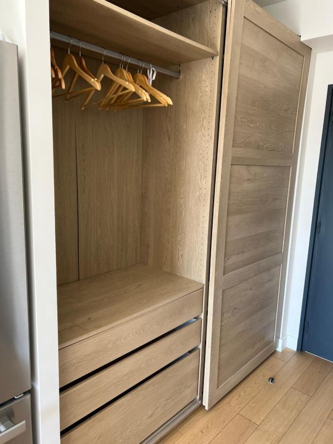 A La Nuitee, Grand Studio Design Le Vinci アラドン エクステリア 写真